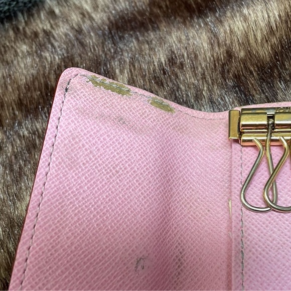 Louis Vuitton White Murakami Key Cles / Key Holder - Picture 8 of 8